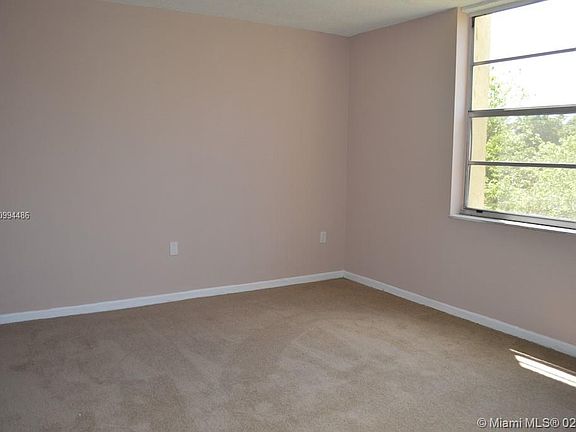5th image of 10000 NW 80th Ct APT 2433