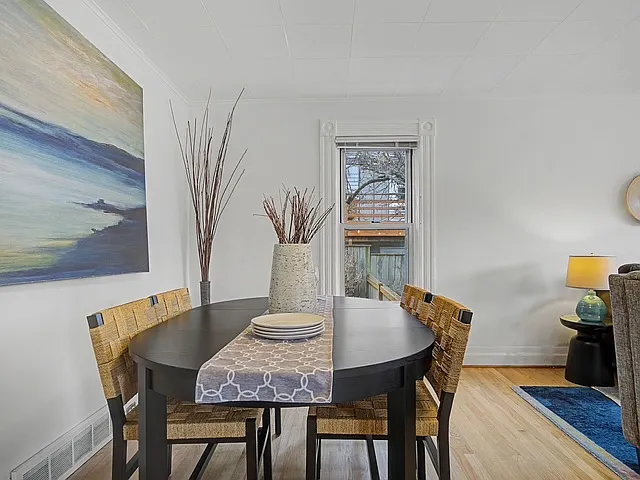 2220 SE Yamhill St — Photo 36