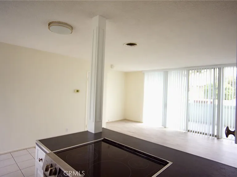 462 Seaward Rd — Photo 9