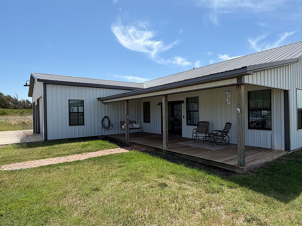 15536 County Road 310 - Property Image