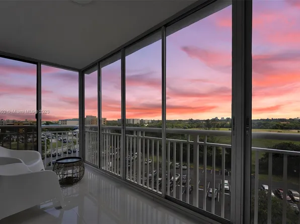 3800 Hillcrest Dr APT 701, Hollywood, FL 33021