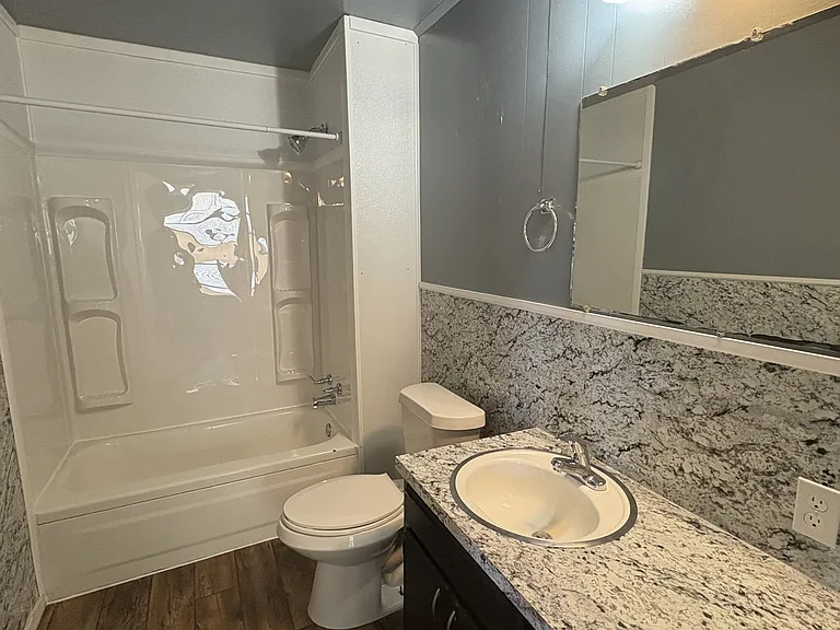 522 S Stonewall St — Photo 8