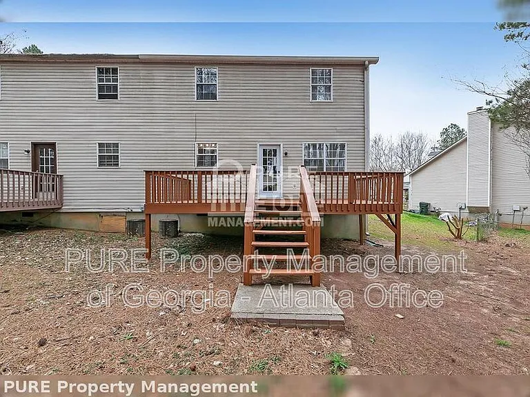 2394 Leeward Ct — Photo 26