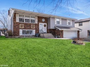 17005 Magnolia Dr, Hazel Crest, IL 60429