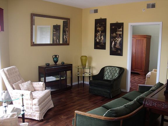 4th image of 9670 Franklin Ave Unit 515
