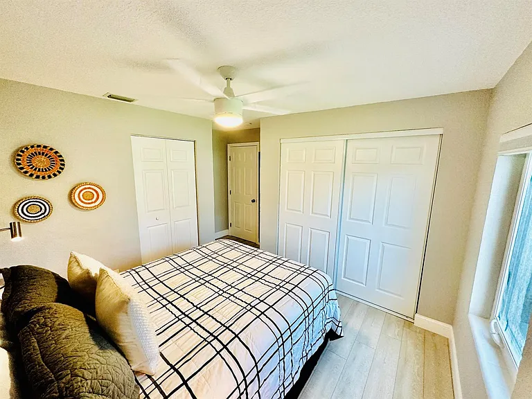 5365 N Andrews Ave — Photo 18