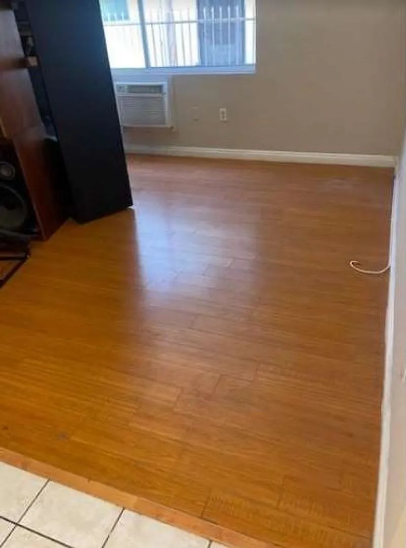 Schrader Apartments, LLC — Photo 1