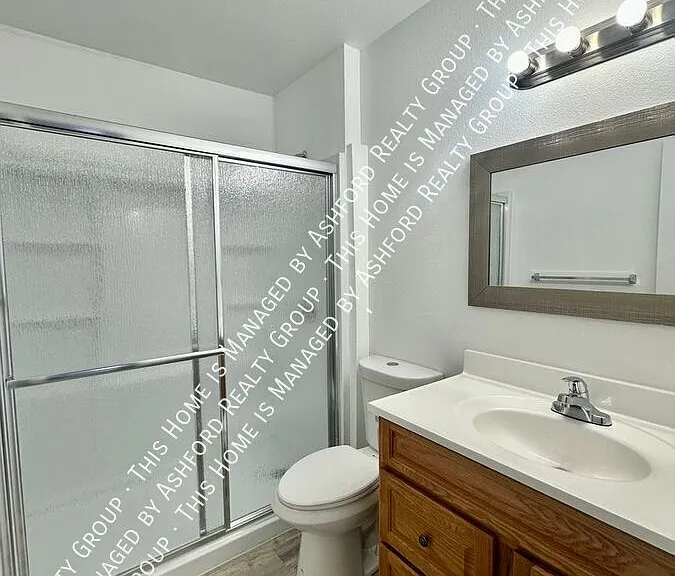 1120 Yuma St #B — Photo 8