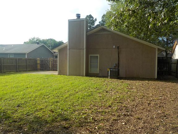 2nd image of 4425 Chuck Ave