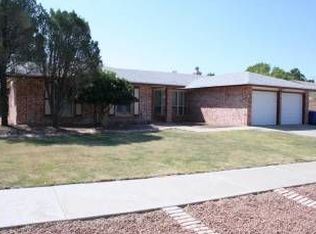 11216 Signal Ridge Dr, El Paso, TX 79936