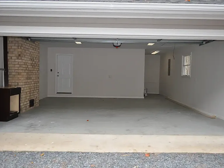 90 Torrey Pines Ln — Photo 32