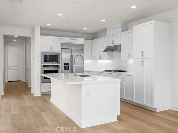 256 S Nevada Ave, Ventura, CA 93004