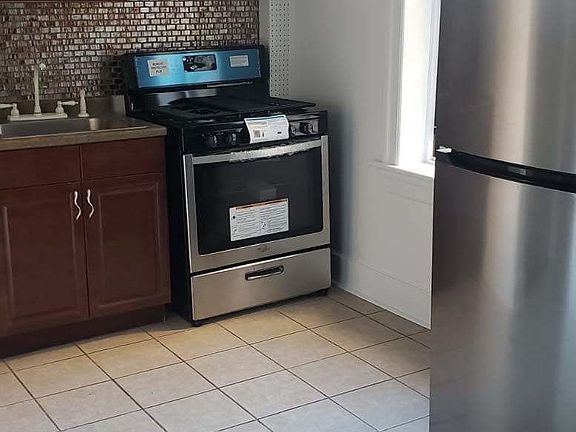 3rd image of 3525 34th St APT B41