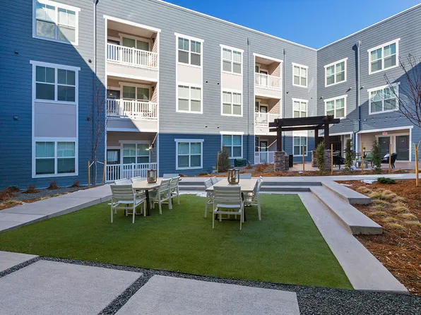 Aliso Briargate Apartments