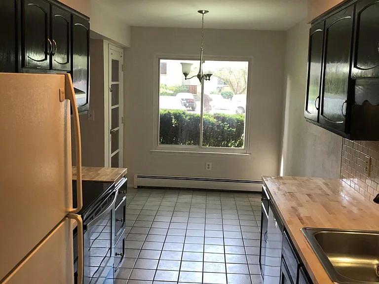 333 Vincellette St #75 — Photo 8