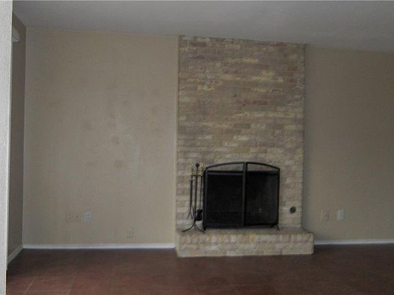 3rd image of 8514A Dryfield Dr
