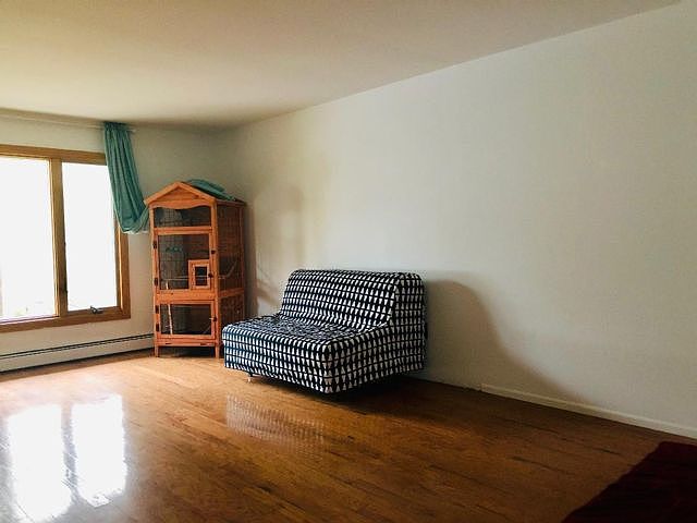 2nd image of 23 Green Ave