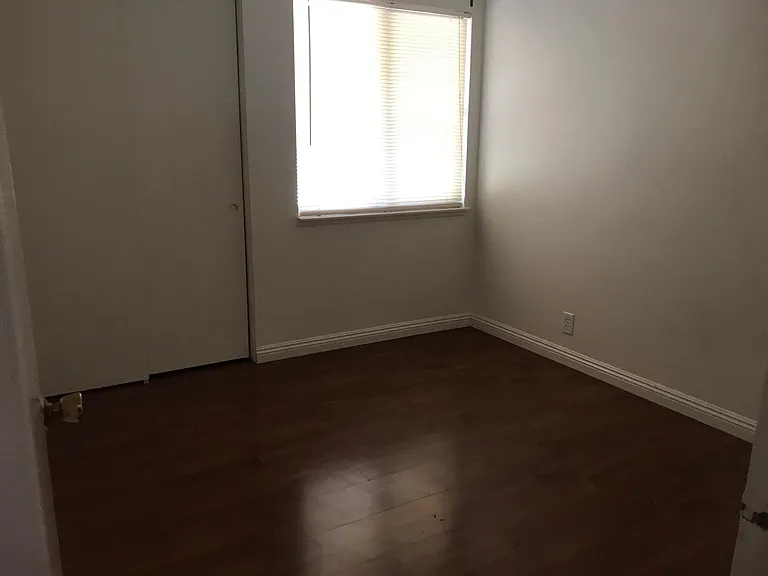 21313 Fountain Springs Rd — Photo 16