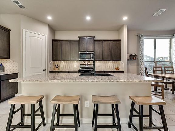 5th image of 1705 Wild Glen Ct