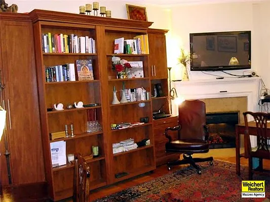 Sold by Mazzeo Real Estate | media 13