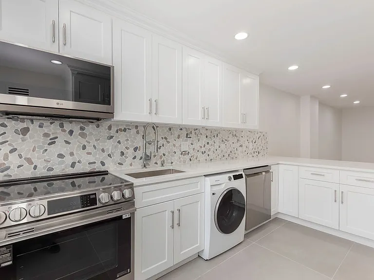 118 Texas Ave #1 — Photo 8