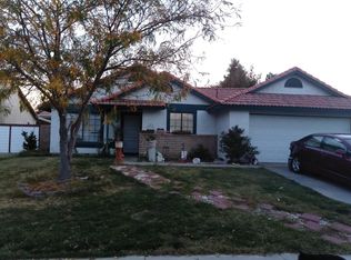 3052 E Ave S-4, Palmdale, CA 93550
