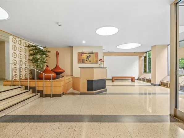 138-10 Franklin Avenue image 19 of 20