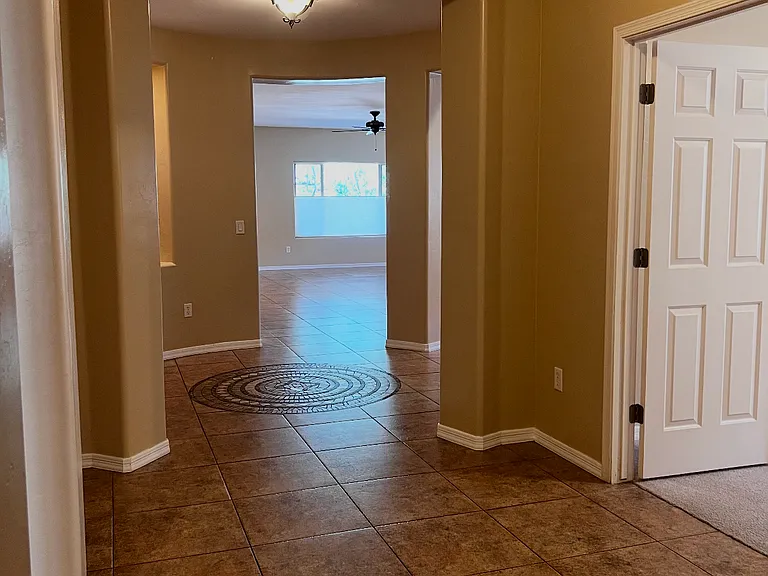 13555 N Barlassina Dr — Photo 3
