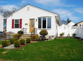 344 Brown St, East Providence, RI 02914