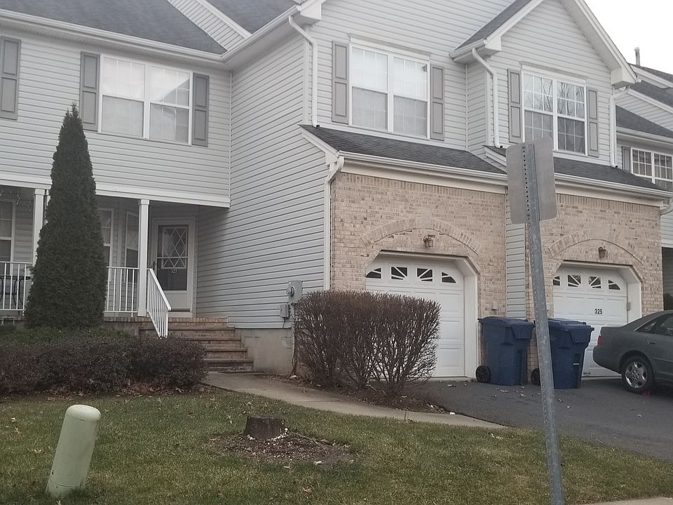 1st image of 327 Hawthorne Rd