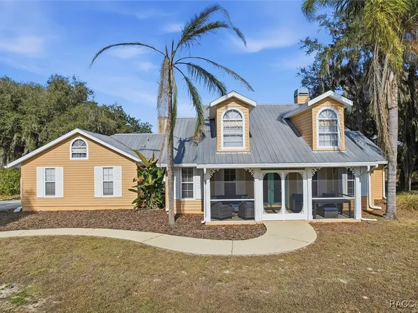 8921 E Sweetwater Dr, Inverness, FL 34450