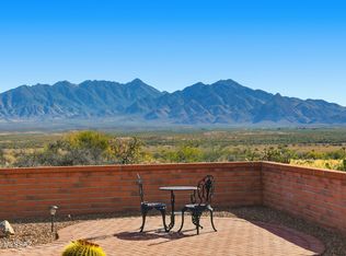 1461 W Hidden Crest Ct, Green Valley, AZ 85622