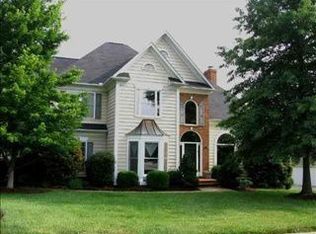2 Dunrobin Ln, Simpsonville, SC 29681