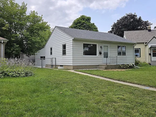 8529 West Potomac AVENUE, Milwaukee, WI 53225