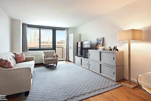 Rented by Brown Harris Stevens | media 12