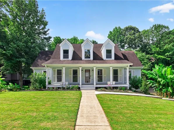 1327 Velvet Creek Way SW, Marietta, GA 30008