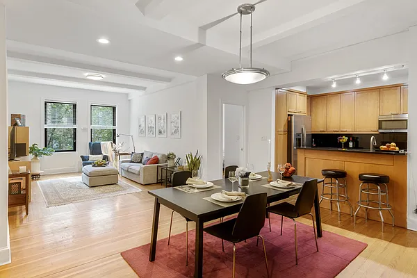 Sold by Compass | media 3