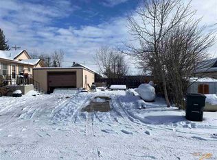 725 Crook St, Custer, SD 57730