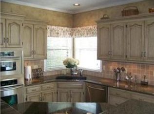 14707 Eby St, Overland Park, KS 66221