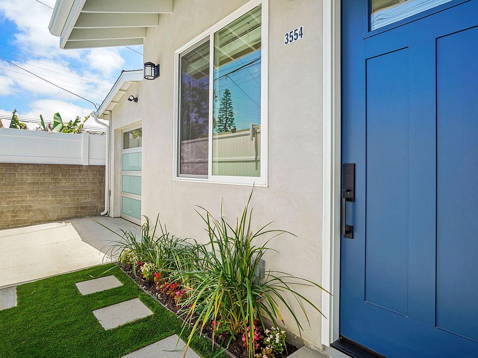 1st image of 3554 Ashwood Ave