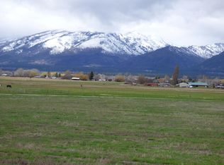 Nhn Coach Ln, Hamilton, MT 59840