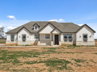 1955 Johnnie Dr, Springtown, TX 76082