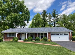 545 Bambury Way, Saint Louis, MO