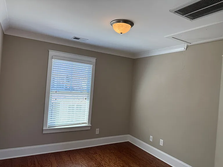 303 Newport Hill Ln — Photo 23