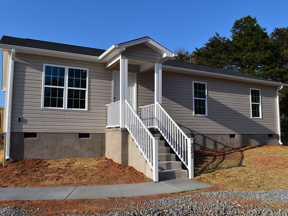 1st image of 351 Citadel Dr