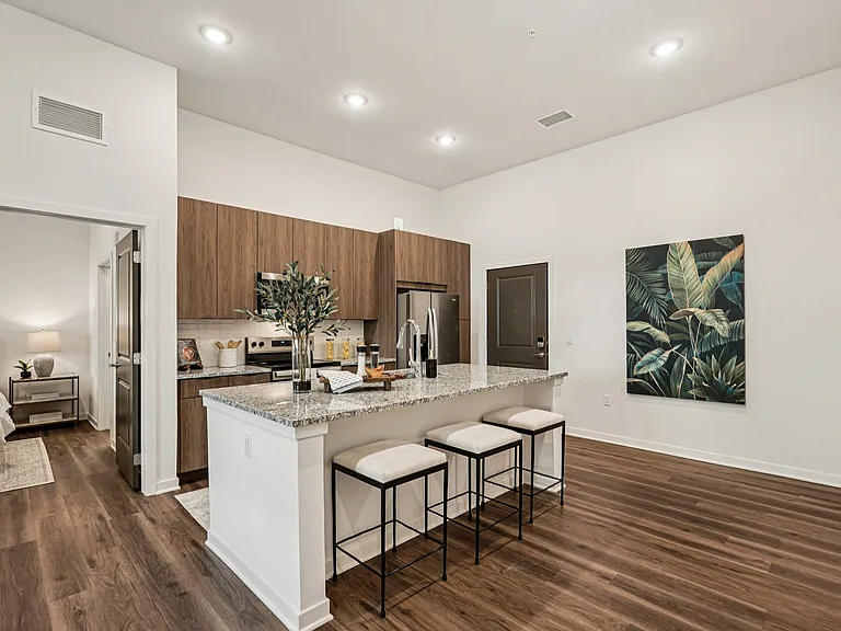 The Stadler Luxury Apartments — Photo 22