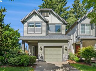 3069 SE Kingswood Ave, Hillsboro, OR 97123