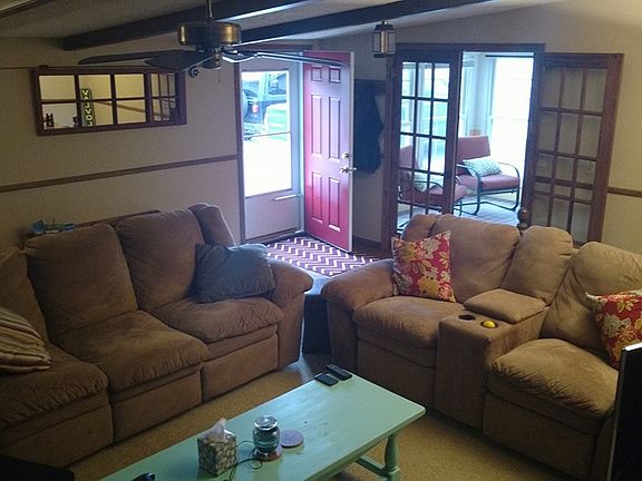 4th image of 596 Northwood Dr