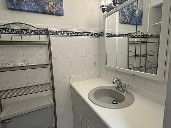 4th image of 89XX SW 83rd St #1