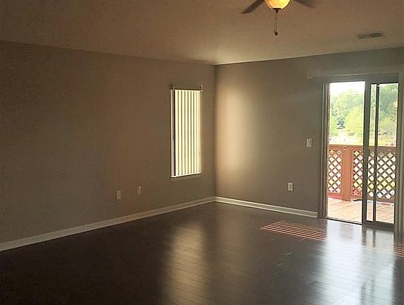 5th image of 8605 Scenicview Dr #P202